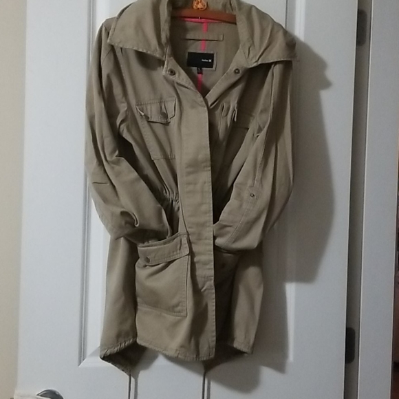 Jacket - Picture 2 of 2